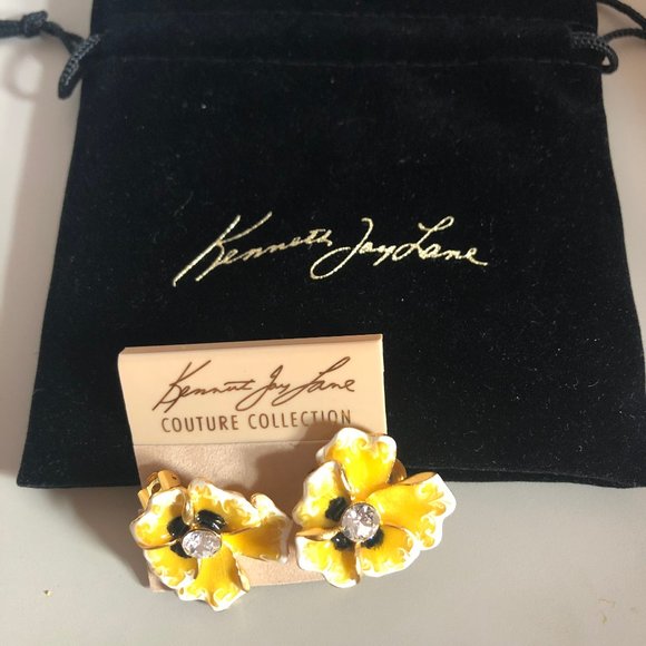 Kenneth Jay Lane Clip On earrings - Picture 2 of 3